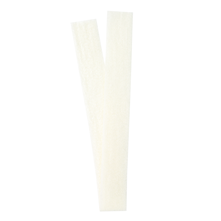 Dynarex DynaGinate AG - Silver Calcium Alginate Rope Dressing, 1/4" x 12"- 5ea/bx, 10bxs/cs (50 Count) Dynarex DynaGinate AG - Silver Calcium Alginate Rope Dressing, 1/4" x 12"- 5ea/bx, 10bxs/cs (50 Count)