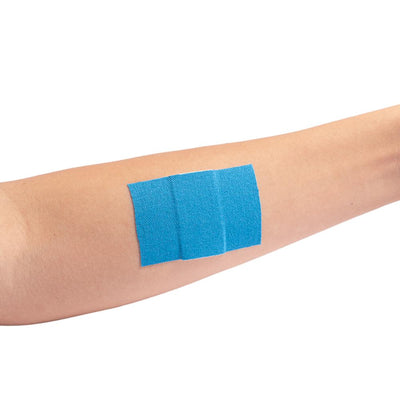 Dynarex Blue Metal Detectable Woven Bandage XL, 2" x 3" - 25ea/bx, 50bxs/cs (1250 Count) Dynarex Blue Metal Detectable Woven Bandage XL, 2" x 3" - 25ea/bx, 50bxs/cs (1250 Count)