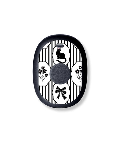 Midnight Cat Eversense 365 Smart Transmitter Sticker - Pump Peelz Midnight Cat Eversense 365 Smart Transmitter Sticker - Pump Peelz
