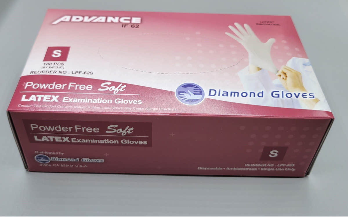 Diamond Advance IP62 Latex Exam Gloves 5.6mil Polymer Coated Powder Free 10 boxes per case Diamond Advance IP62 Latex Exam Gloves 5.6mil Polymer Coated Powder Free 10 boxes per case