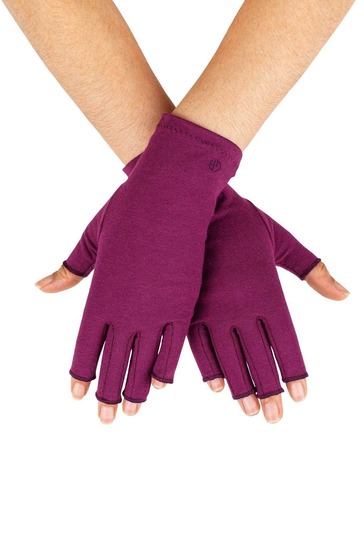 Compression Gloves: Relief From Arthritis - Classic Style Compression Gloves: Relief From Arthritis - Classic Style
