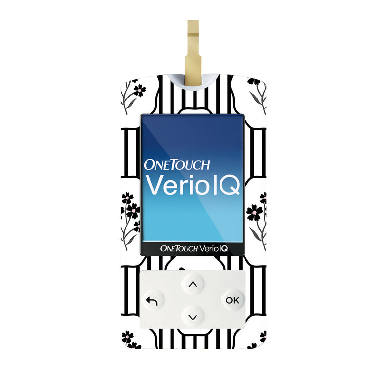 Midnight Cat OneTouch Verio IQ Glucometer Sticker - Pump Peelz Midnight Cat OneTouch Verio IQ Glucometer Sticker - Pump Peelz