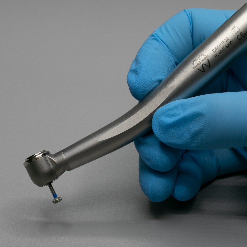 DMHP02 High Speed Handpiece with LED Light 4 holes DMHP02 High Speed Handpiece with LED Light 4 holes