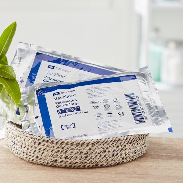 Covidien Vaseline Impregnated Dressing, 3 x 9 Inch - 163164_BX - 1 Covidien Vaseline Petrolatum Impregnated Dressing - 163164_EA - 2