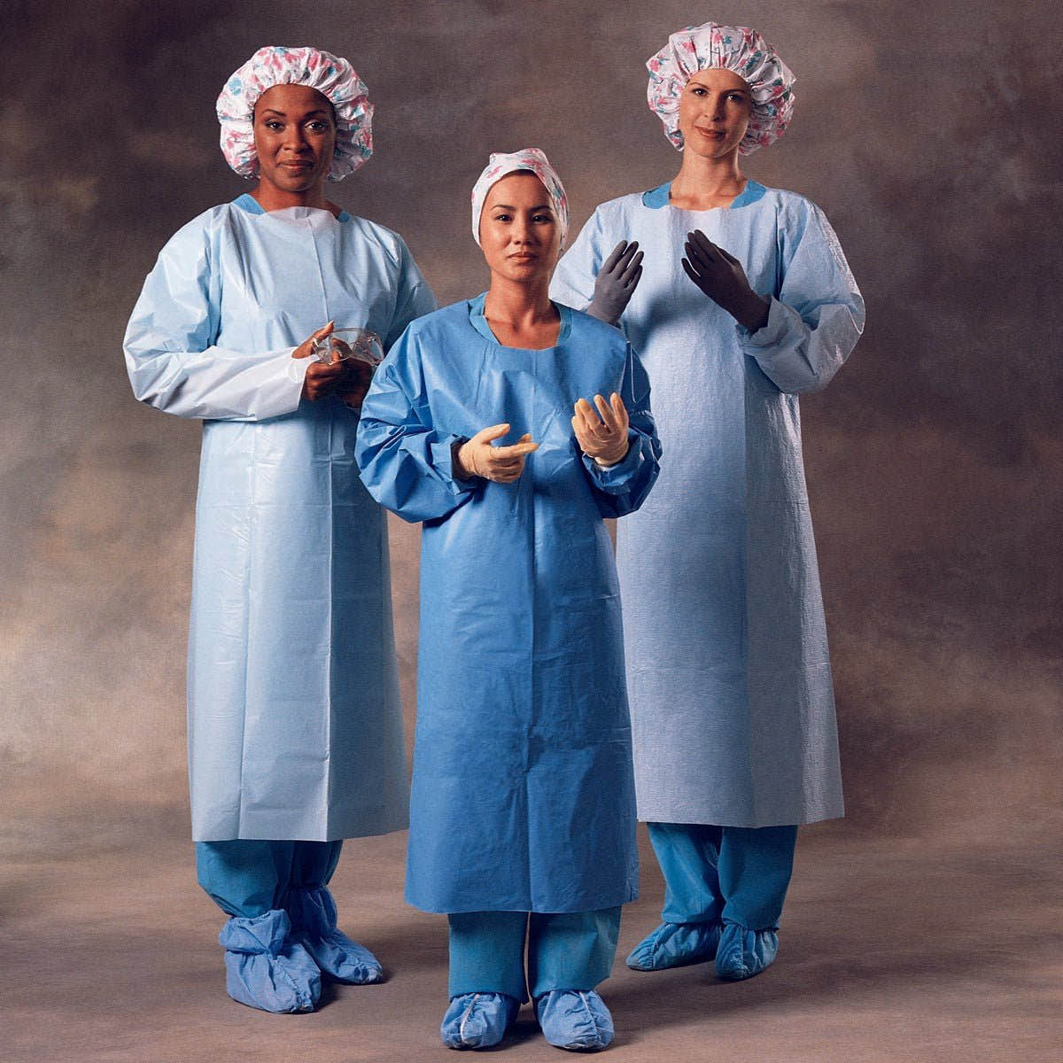 Halyard Over-the-Head Protective Procedure Gown Knit Cuff - 691480_CS - 1 Halyard Over-the-Head Protective Procedure Gown Knit Cuff - 691480_CS - 1