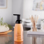 Mckesson Clean Scent Foaming Antibacterial Soap - 1067684_CS - 4 Mckesson Clean Scent Foaming Antibacterial Soap - 1067684_CS - 4