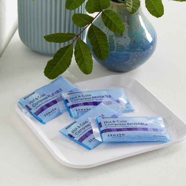 McKesson Reusable Cold and Hot Compress Pack - 1107947_CS - 4 McKesson Reusable Cold and Hot Compress Pack - 1107947_CS - 4