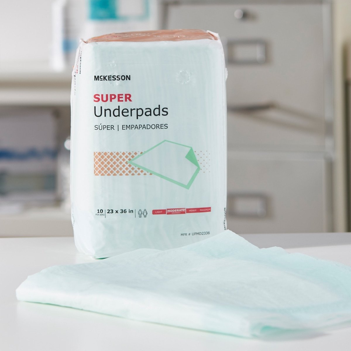 McKesson Super Moderate Absorbency Underpad, 30 x 30 Inch - 1065010_BG - 1 McKesson Super Underpads - 1065010_BG - 2