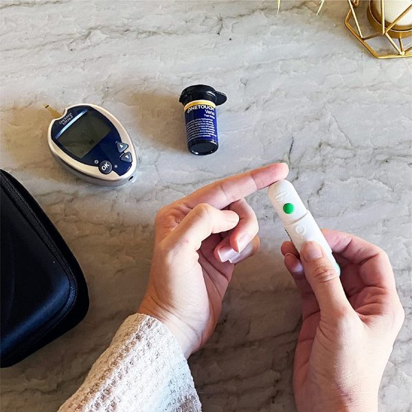 OneTouch Ultra 2 Blood Glucose Meter - 1210473_EA - 3 OneTouch Ultra 2 Blood Glucose Meter - 1210473_EA - 3