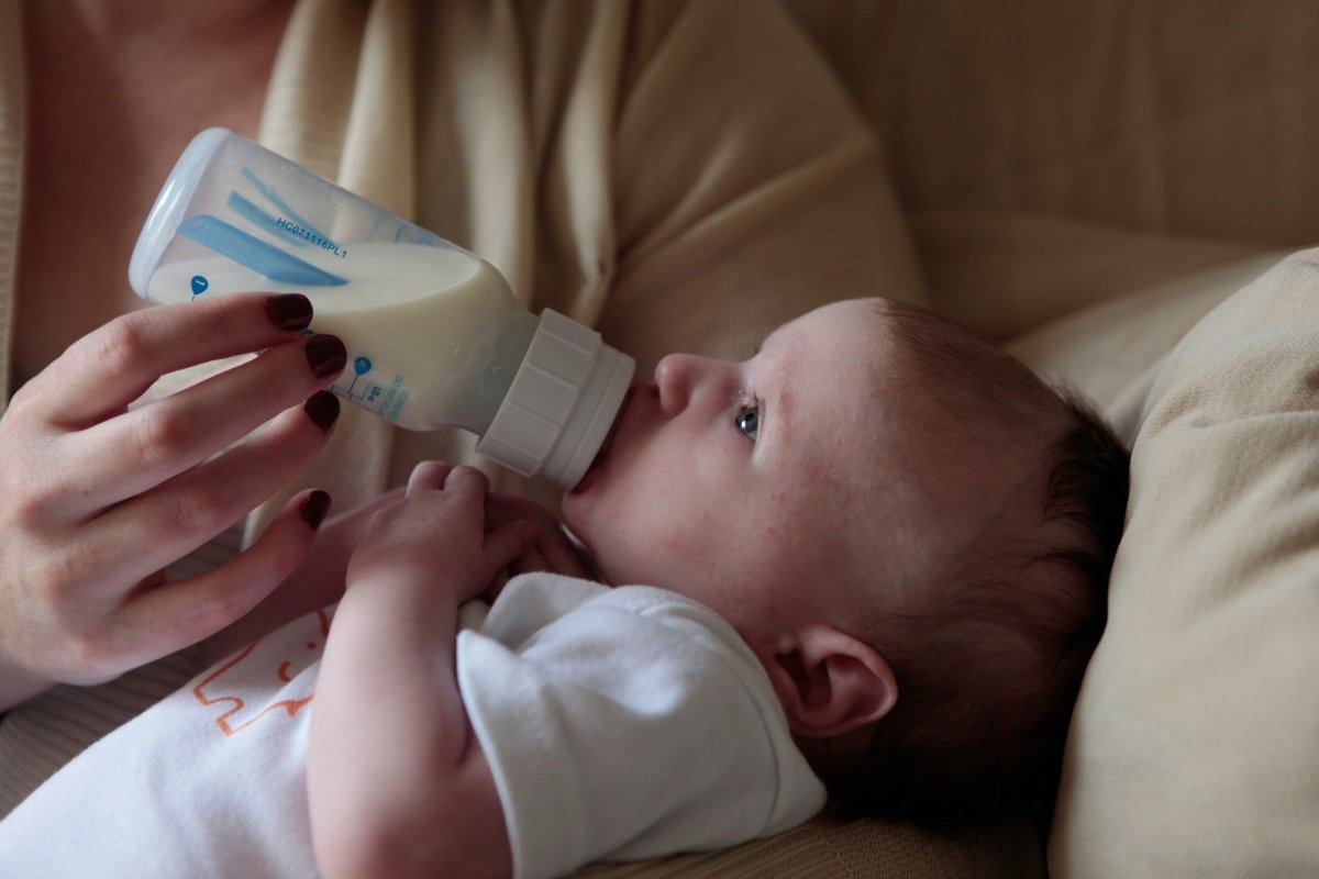 Common FAQs to Pumping Breast Milk: A Quick Guide for New Moms - Cart Health