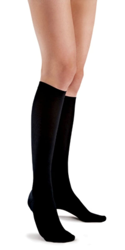 3M Futuro Energizing Compression Socks - 1066565_PR - 5
